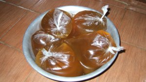 Сахарный сироп для подкормки пчел